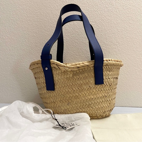 Limited Edition * Authentic Small Loewe Basket Bag - Picture 5 of 16